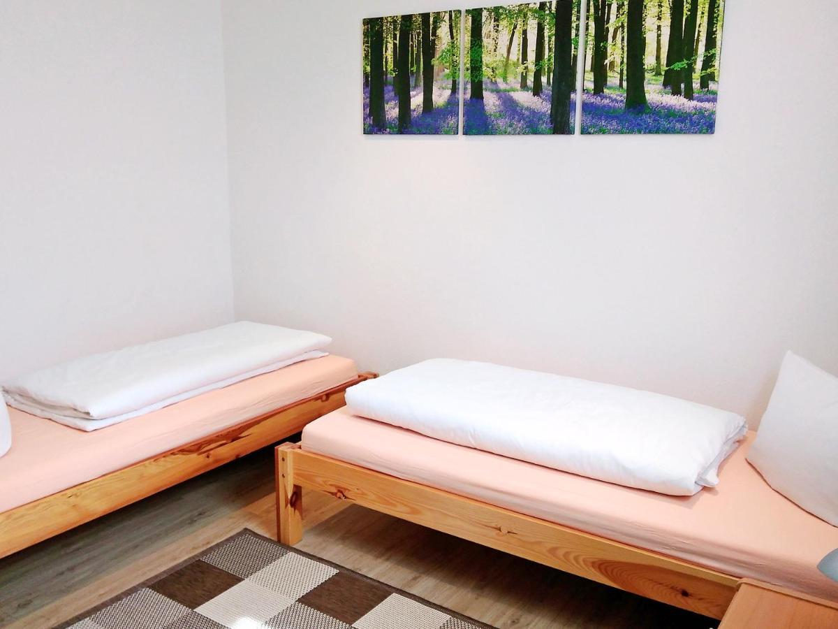 Helena Ferienwohnung Hemfurth-Edersee Habitación foto